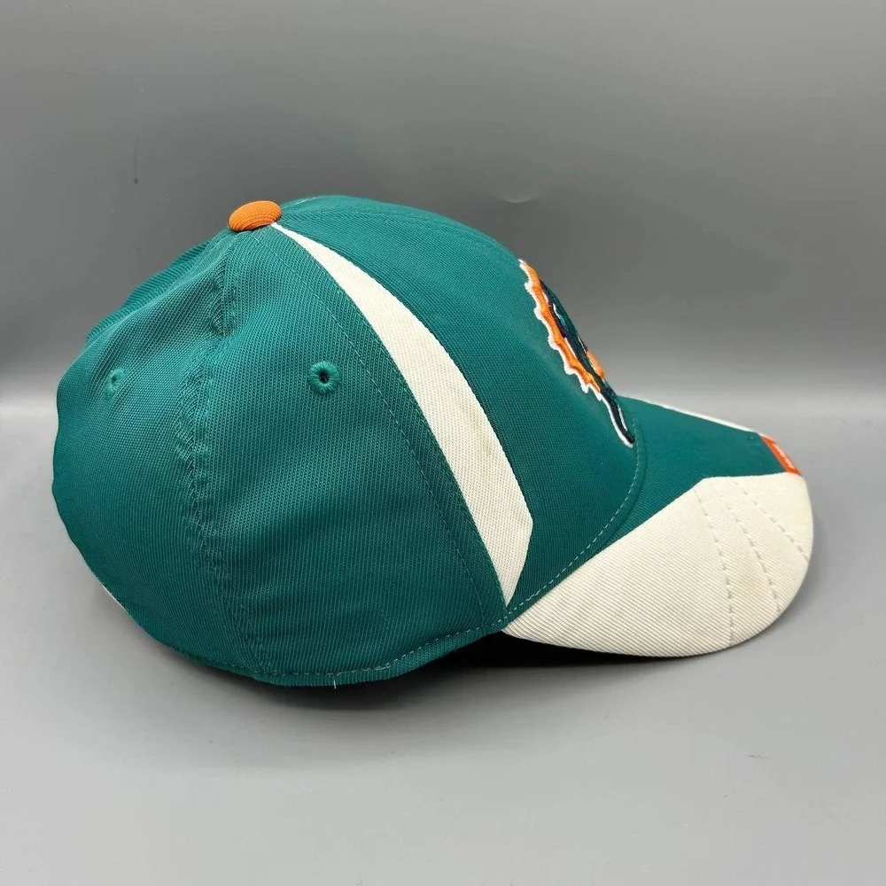 Vintage Miami‎ Dolphins Hat Men Embroidered NFL Reebok Strap Back Cap